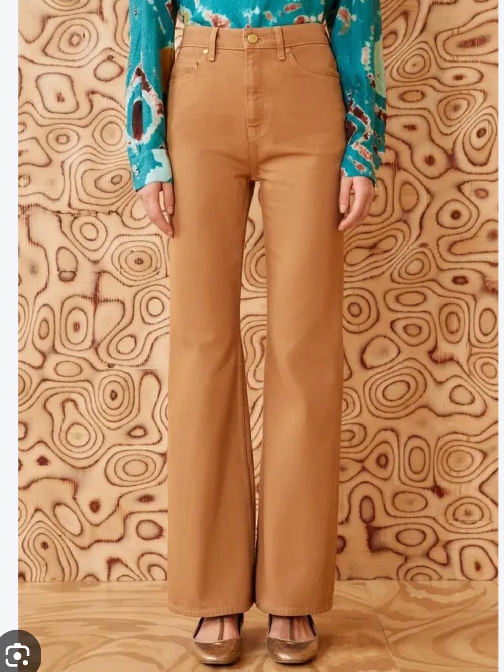 Ulla Johnson Martine jeans in camel color. Size 26, zip fly, clean hem.